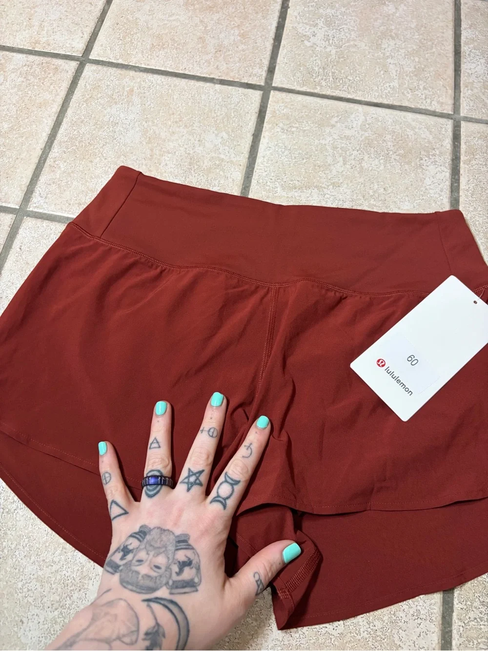 NWT Lululemon Speed Up High-Rise Short *2.5
